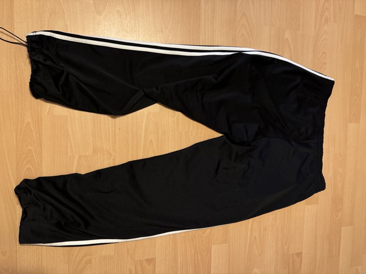 Adidas Pantaloni: Adidas Sporthose / Jogginghose – Usato da Bern venduto da pablito01 5
