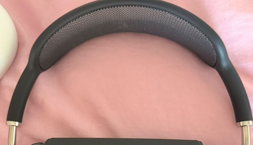 Apple Kopfhörer: Casque Apple AirPods Max Gris Spatial – Neu (gemäss Beschreibung) aus Fribourg von rubenpereira