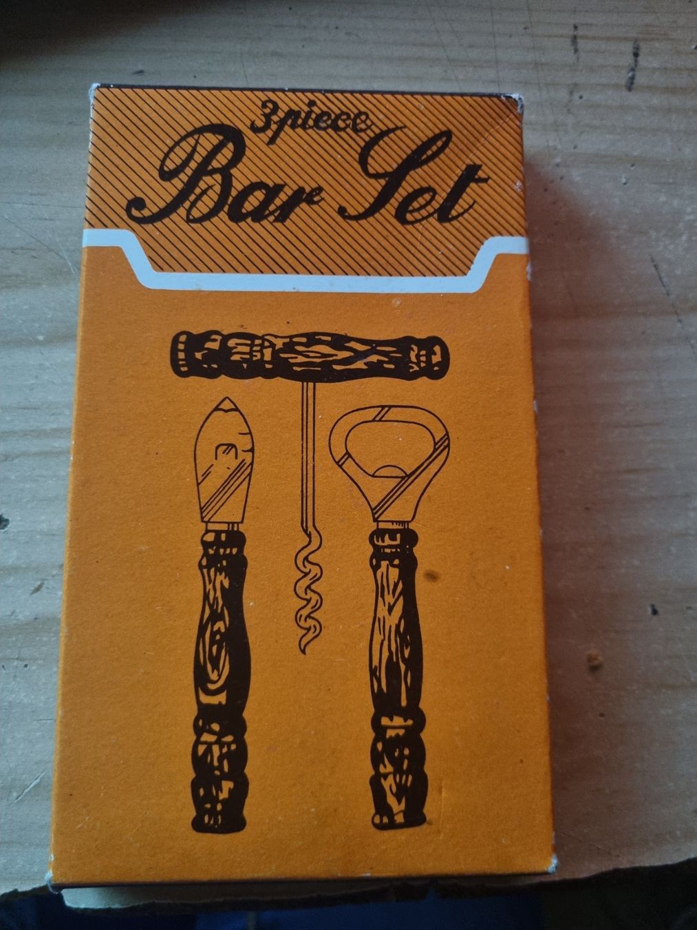 Tous les outils: Set de bar. – D'occasion à Saicourt par FWNC 1