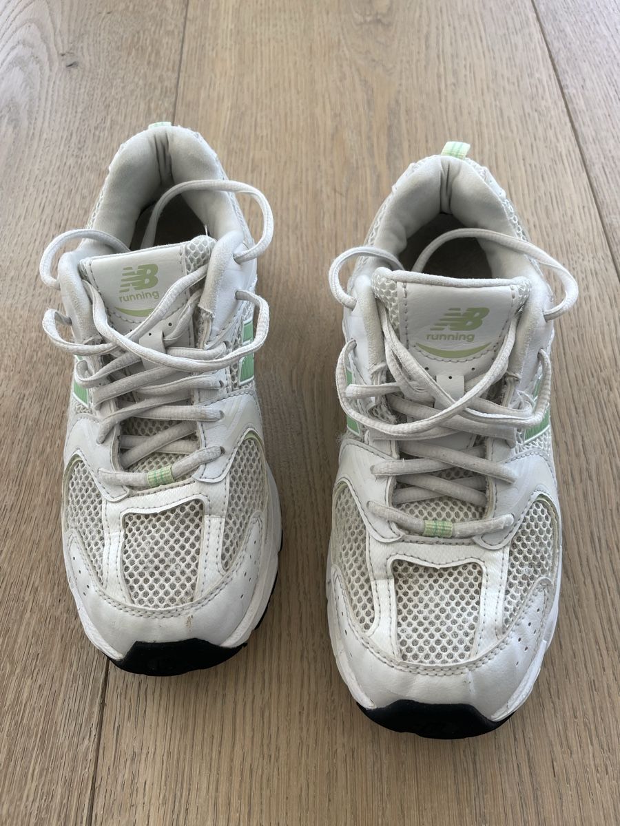 New Balance Scarpe per ragazze: Turnschuhe New Balance Mädchen Gr. 36 – Usato da Hohenrain venduto da Oters 3