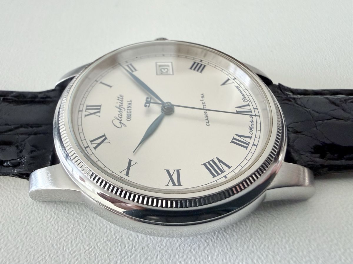 Glashütte Uhren: GLASHÜTTE Original Senator Automatic Date, New Alligator str – Gebraucht aus Le Mont-sur-Lausanne von LycaGallery 4