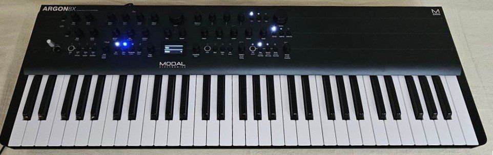 Modal Electronics Strumenti musicali: Modal Electronics Argon8 X  61Tasten – Usato da Zénauva venduto da Alois6