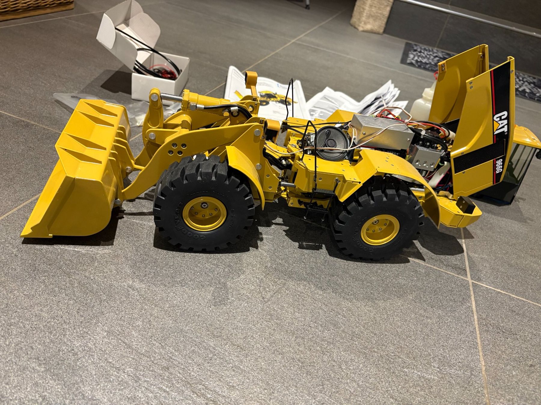 Wedico RC Modellbau: Wedico Radlader – Gebraucht aus Schinznach Dorf von RC145 1