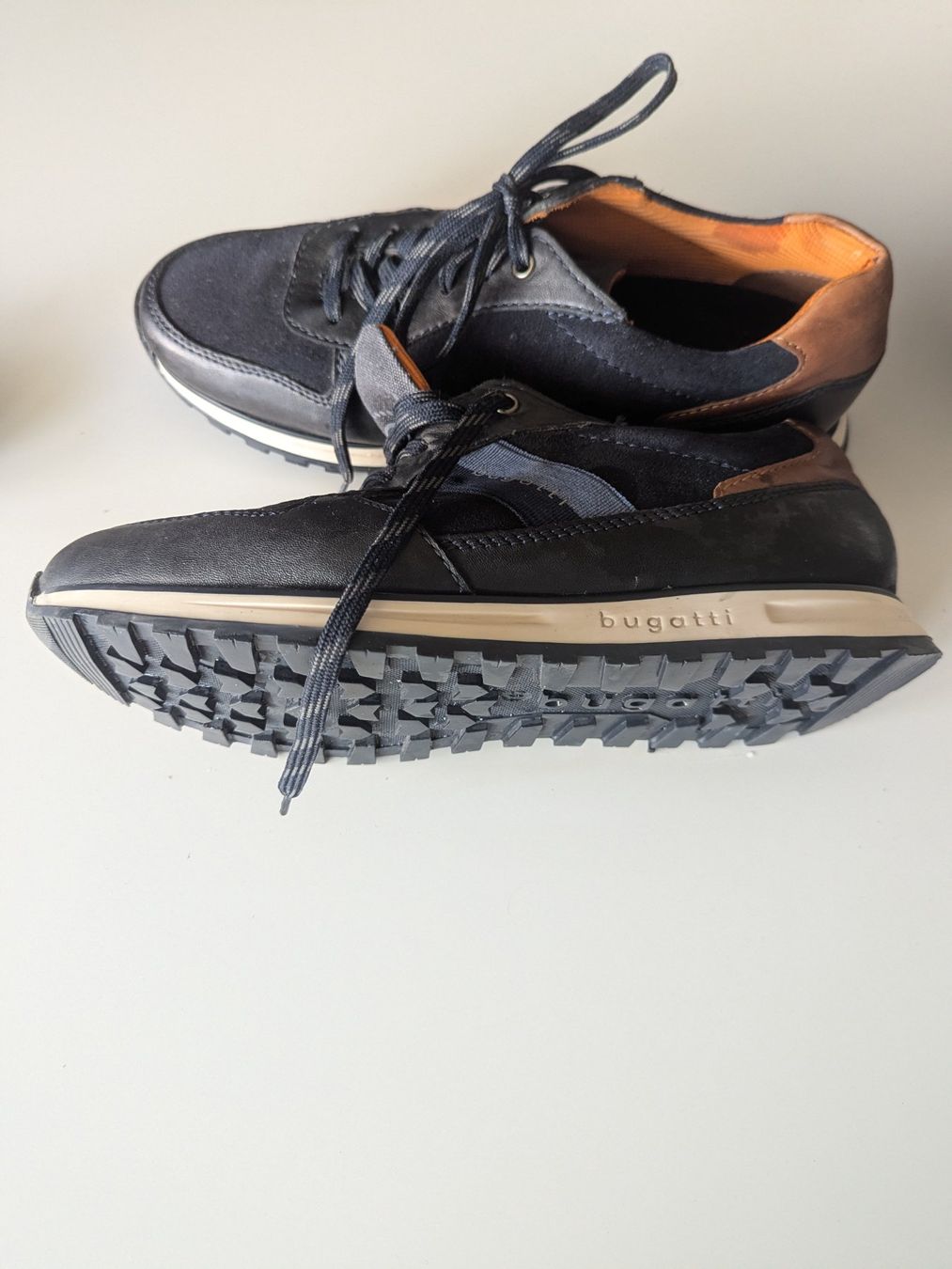Bugatti Herrenschuhe: Herrenschuh Bugatti blau – Gebraucht aus Oberwil BL von Leidi63 1