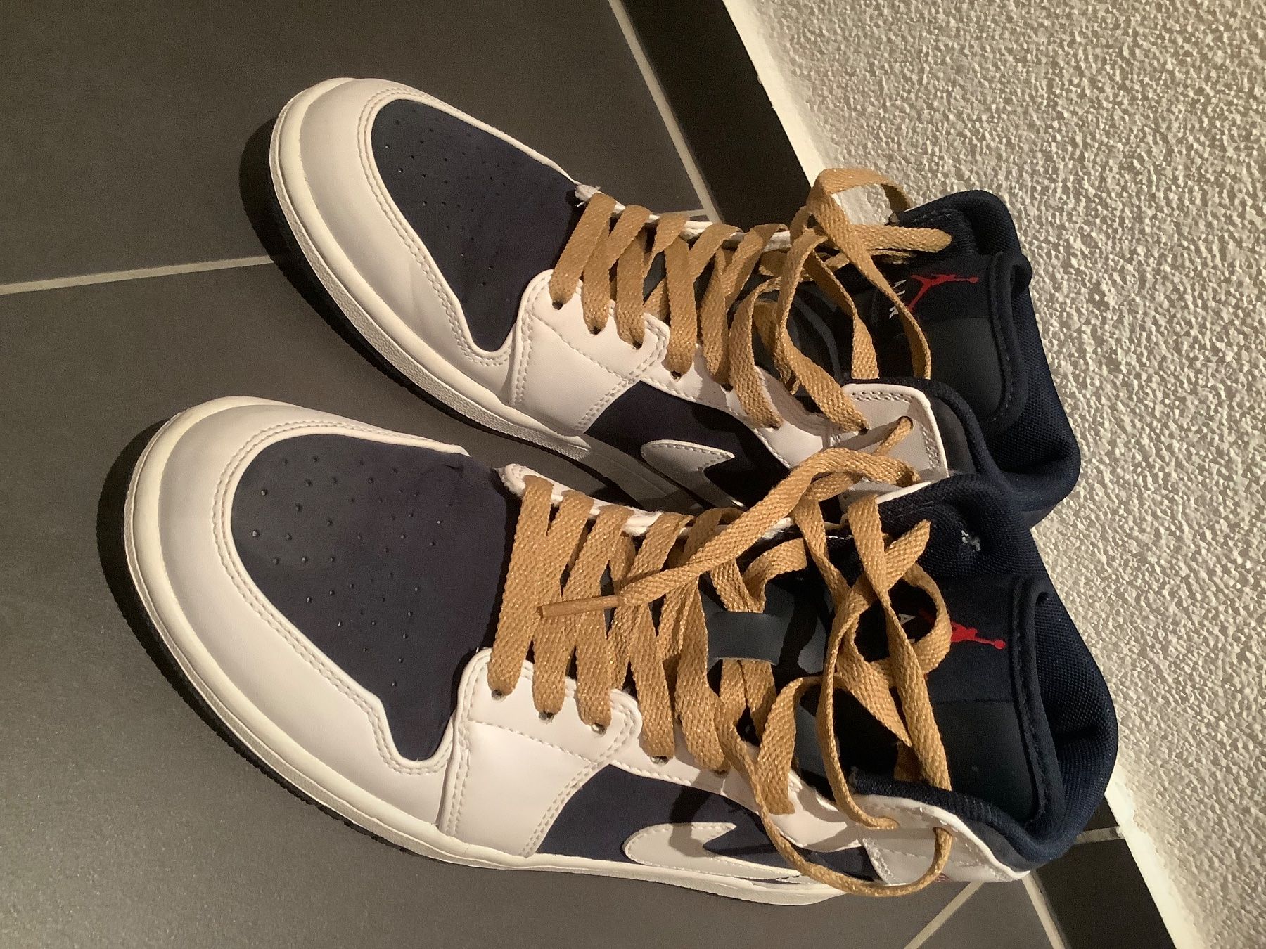 Jordan Herrenschuhe: Air Jordan 41 – Neu (gemäss Beschreibung) aus Schlieren von