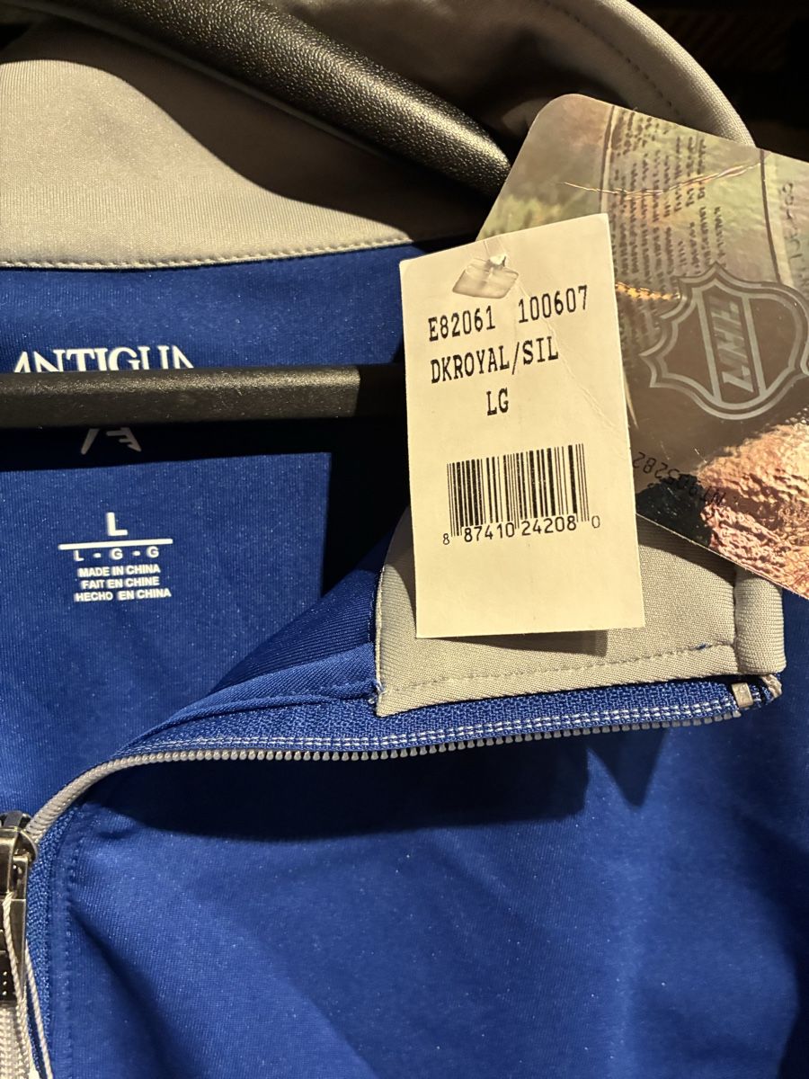 Maglioni & Felpe: Toronto Maple Leafs NHL Pullover, Gr. L, Neu mit Etikett – Nuovo e nell'imballaggio originale da Zürich venduto da Msirco 1