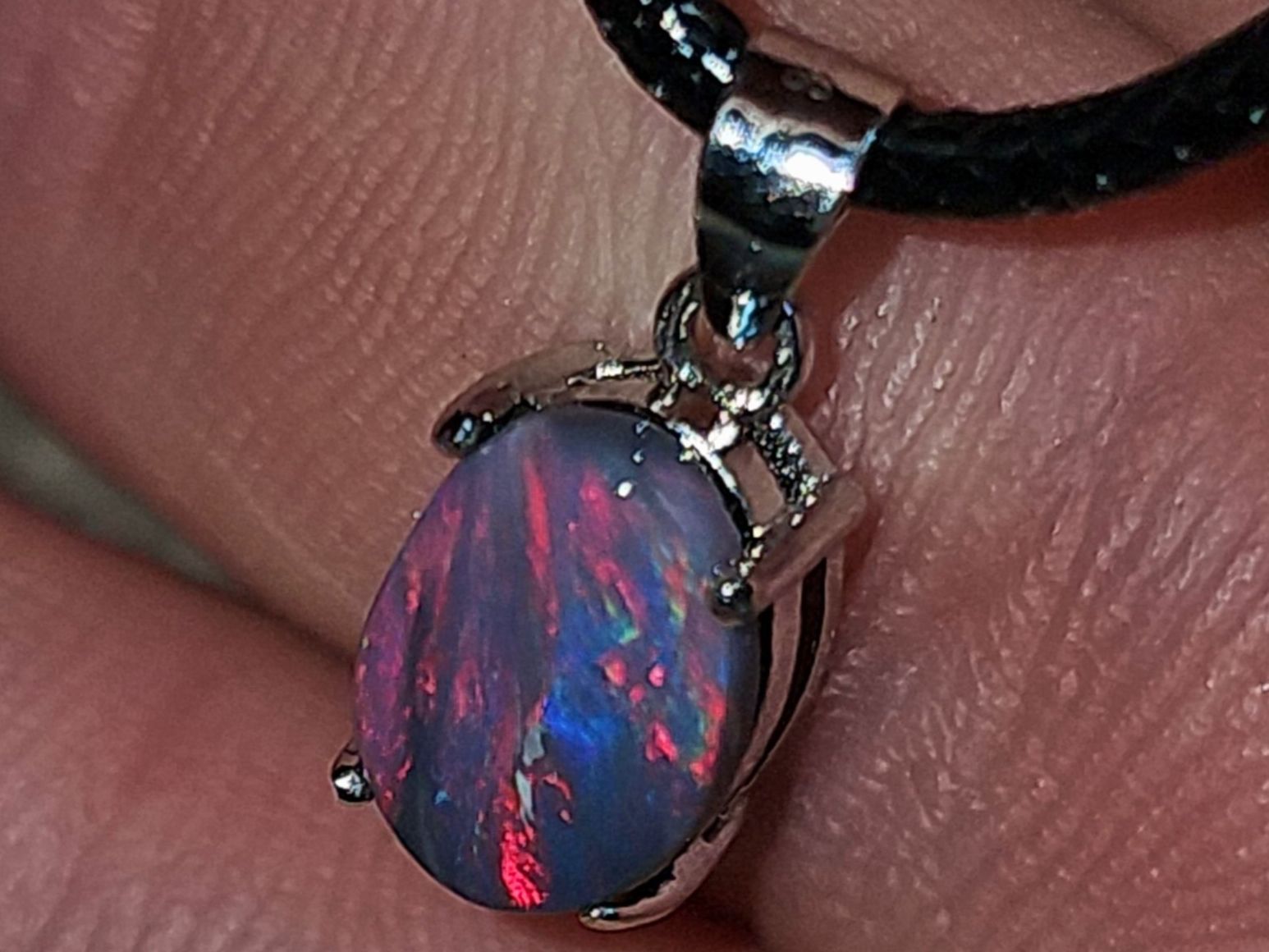 Pietre preziose: Natürlicher australischer Blackopal Silber-Anhänger – Nuovo e nell'imballaggio originale da Uerkheim venduto da Winwinner 2