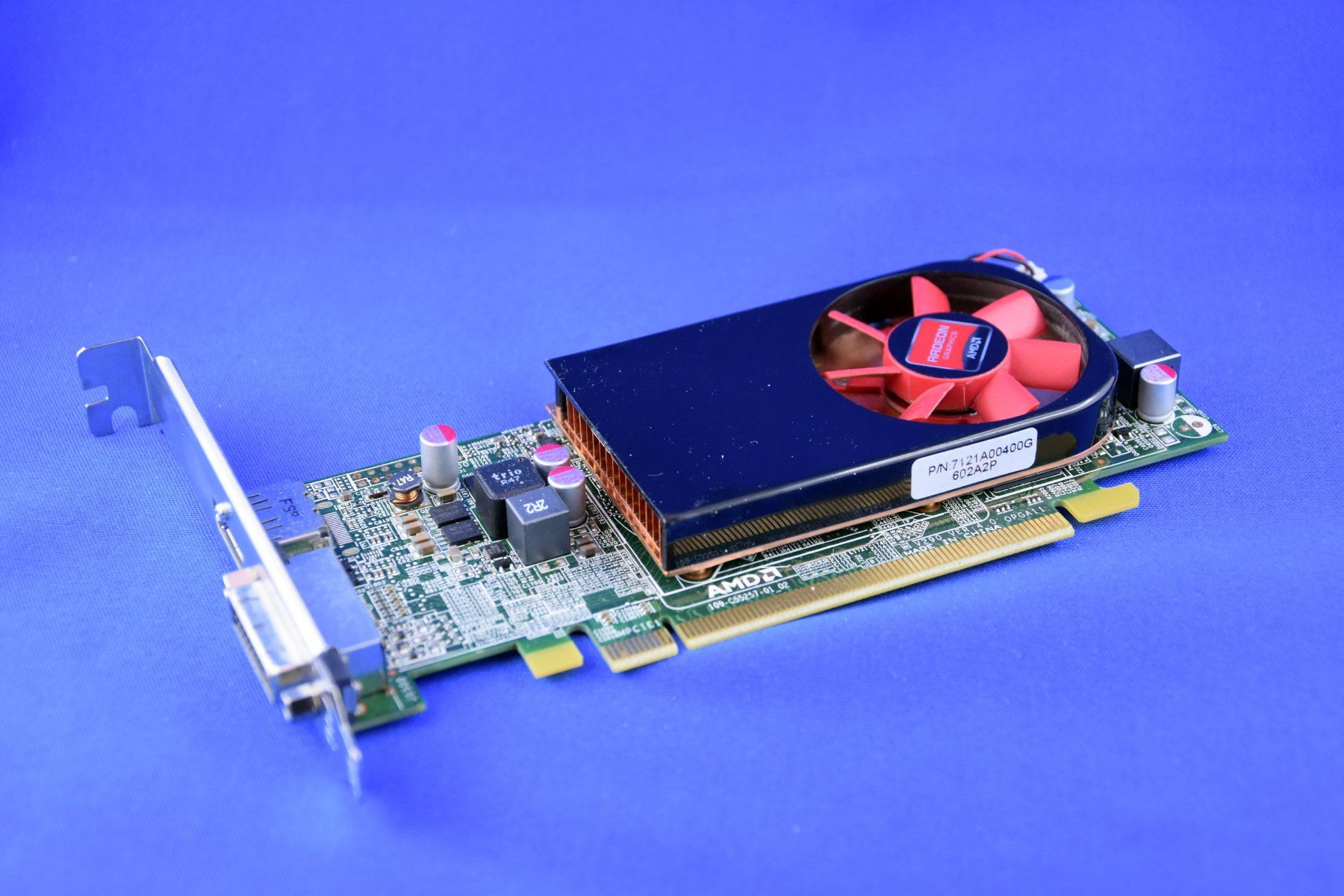 Amd Schede grafiche: AMD HD 8570 1GB DDR3 – Usato da Künten venduto da Arktisde
