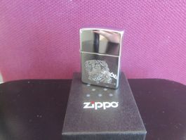 Zippo dog engraved 1995 NEW
