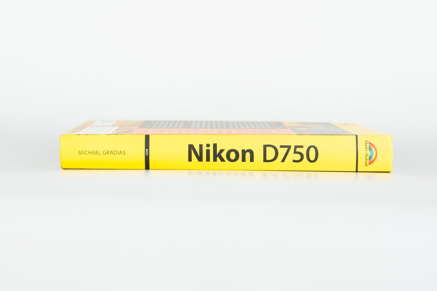 Bücher: Handbuch zu Nikon D750 - Vollformat meistern – Gebraucht aus Frauenfeld von foto_winiger_gmbh 2