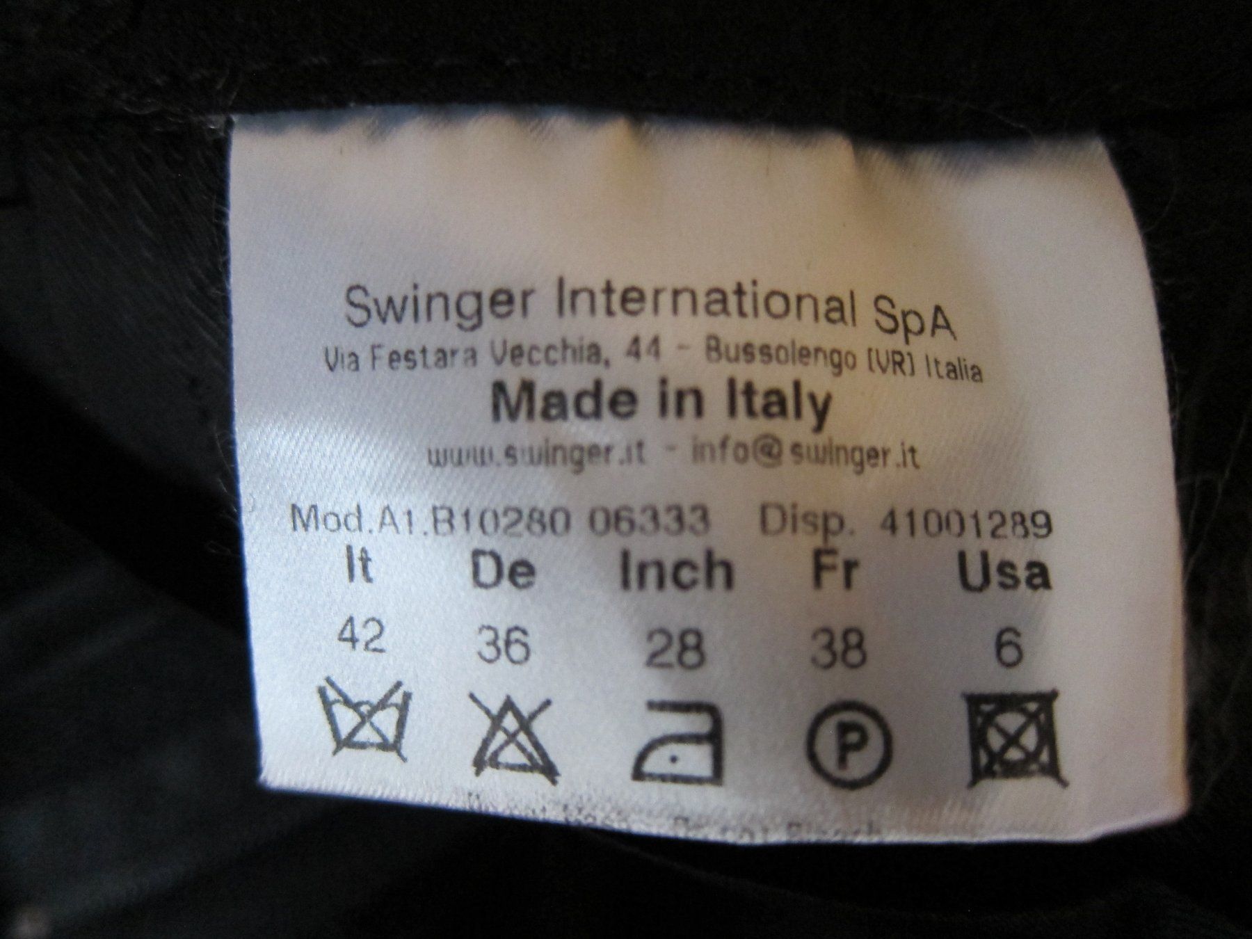 Pantaloni: Hose Byblos NEU! mit Samtstreifen – Nuovo (secondo la descrizione) da Zürich venduto da Italia58 1
