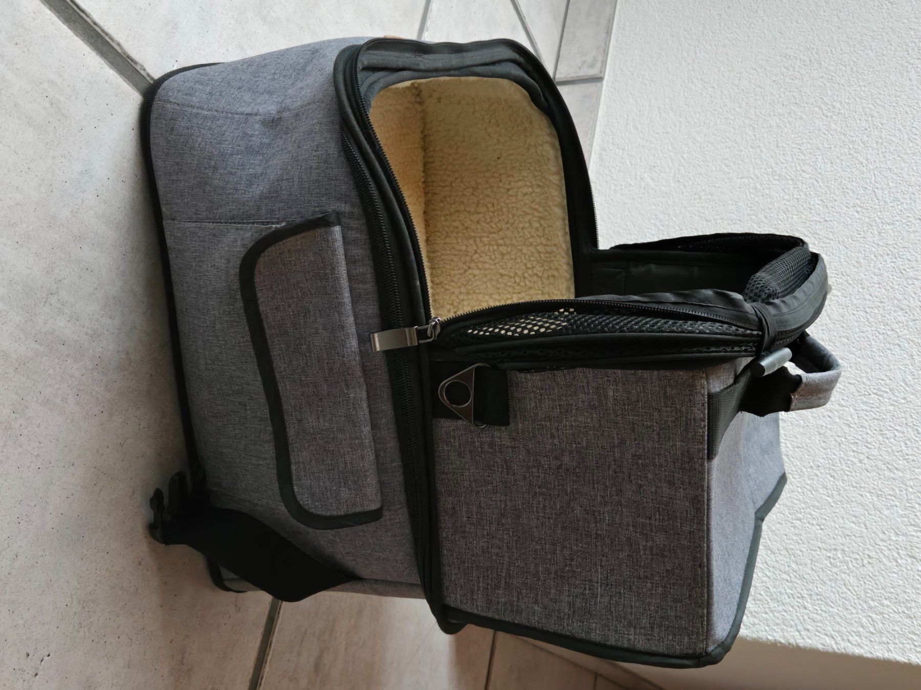 Gabbie, trasporto & Sicurezza: Hundebox – Usato da Weinfelden venduto da kradi01 2