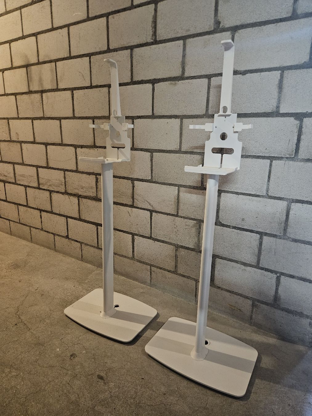 Fixations: Flexon Sonos Play:5 oder Five Ständer – D'occasion à Worb par sunshinelive666 3