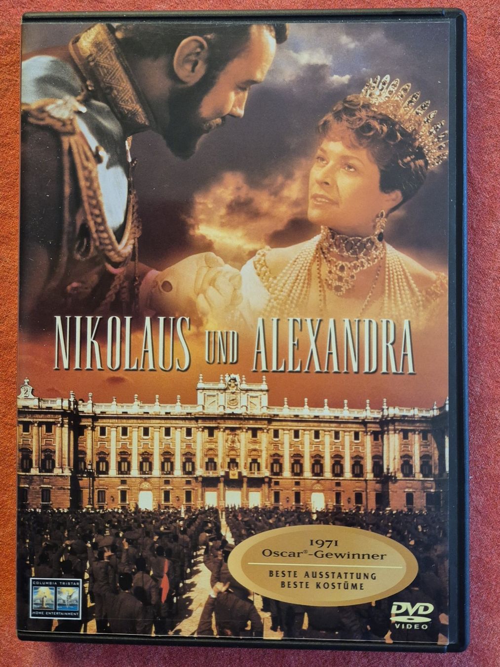 Alle DVDs: Nikolaus und Alexandra / Michael Jayston – Gebraucht aus Chur von big_5zx8