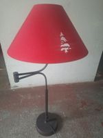 Tischlampe mit rotem Lampenschirm gebraucht funktionsfähig