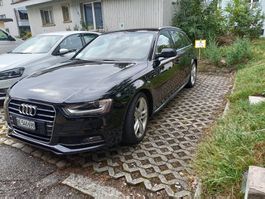 Audi A4 S-Line 190PS