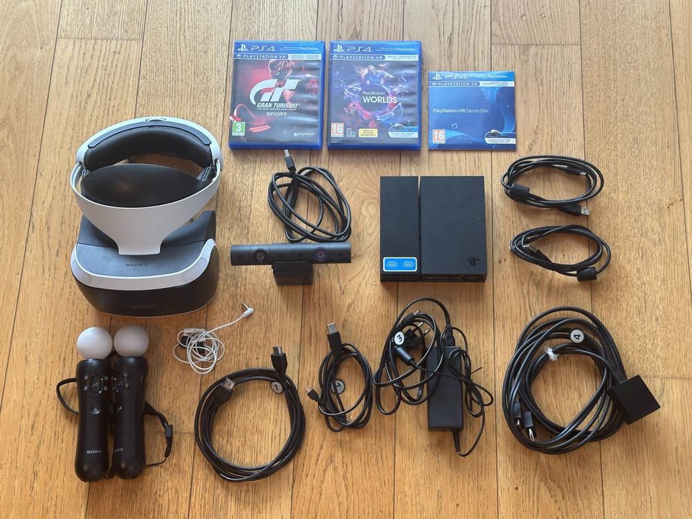 PS VR-Set inkl. Gran Tourismo Sport und VR Worlds (Gebraucht) in Forch ...