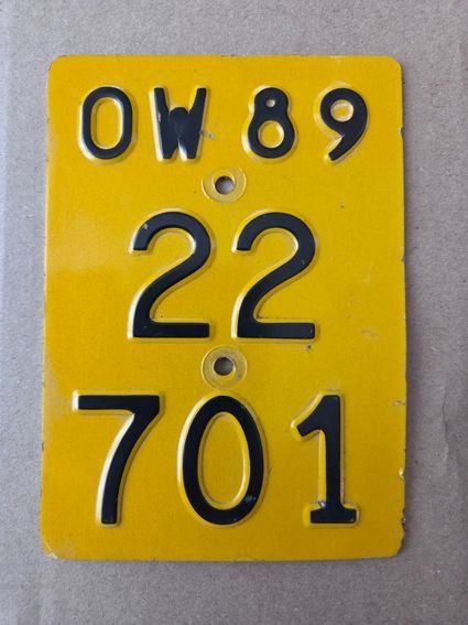 Sachs Schilder: Velonummer OW 89 gelb Mofanummer Plaque Mofa – Gebraucht aus Schenkon von Uhu007