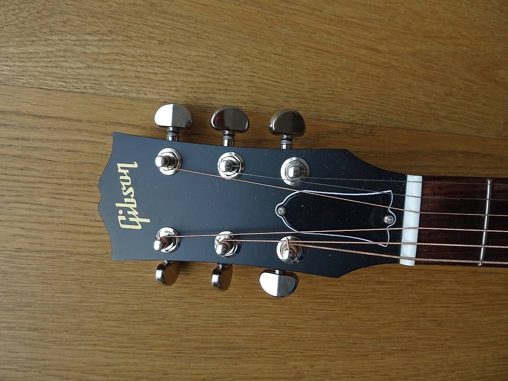 Gibson Strumenti musicali: Gibson J45 Special – Usato da Chêne-Bougeries venduto da drgo49 2