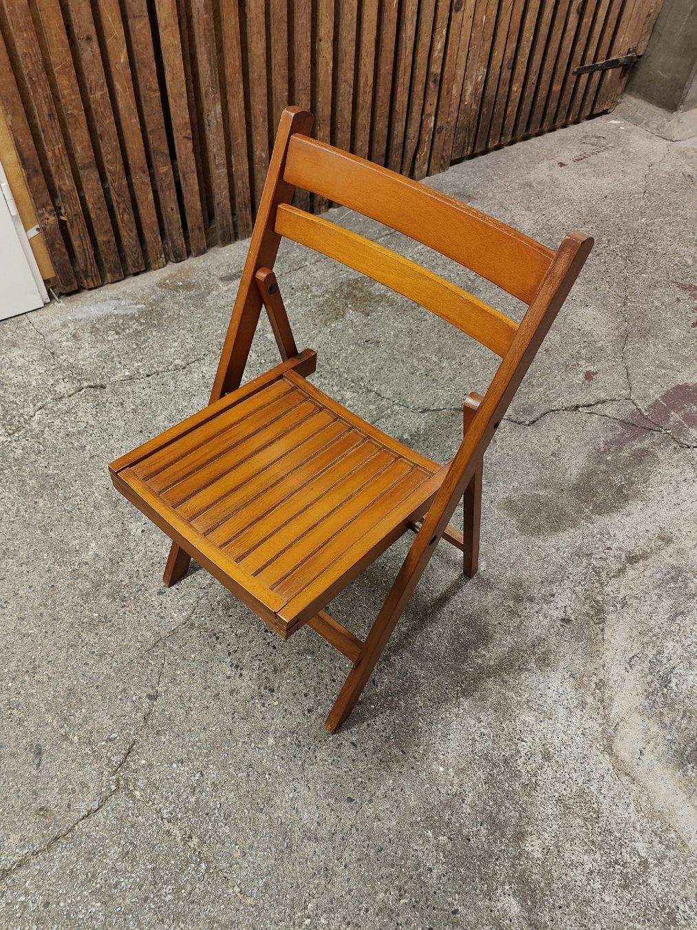 Sedie: Klappstuhl Holz Kino Stil – Usato da Luzern venduto da ODE_45