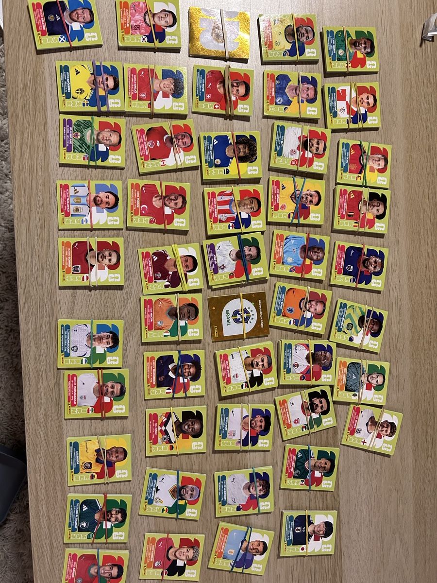 Panini Cartes à collectionner: 701 Panini + CC Sticker – Neuf (Voir description) à Richigen par Millwall86