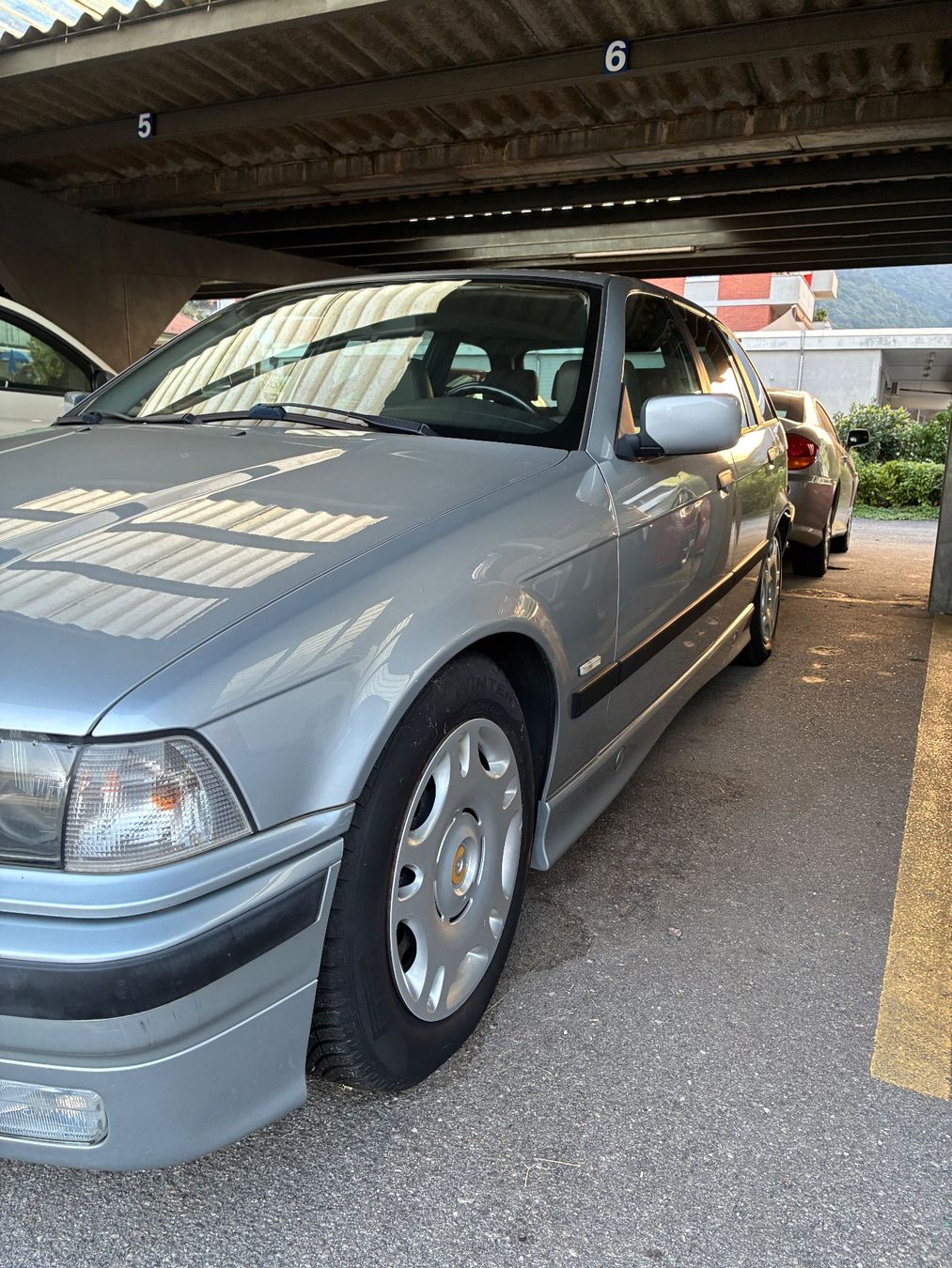 BMW Autos: BMW  E36 328 Turing – D'occasion à Tenero par Cadra01 2
