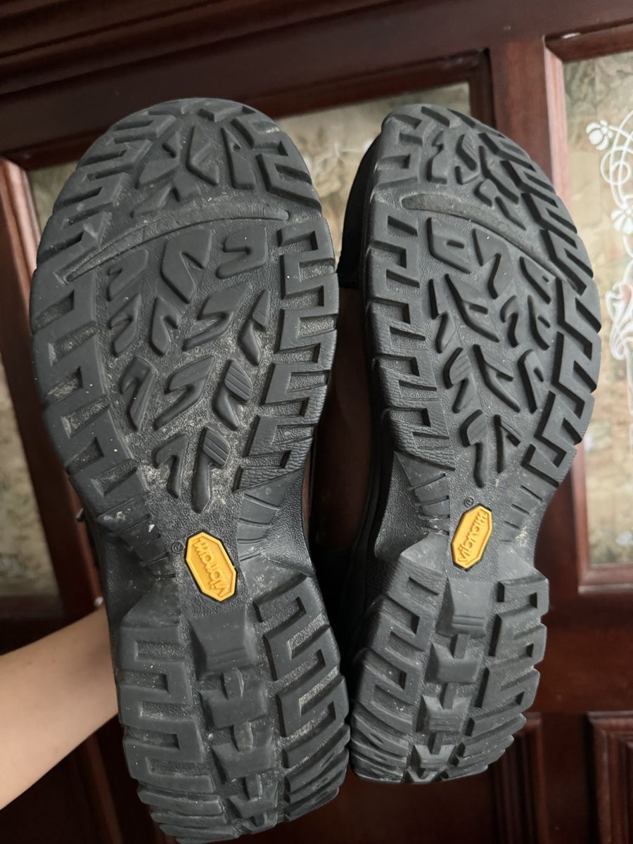 Ugg Scarpe da uomo: Ugg Leder Winterstiefel Schneeschuhe – Usato da Obfelden venduto da cesarina10 5