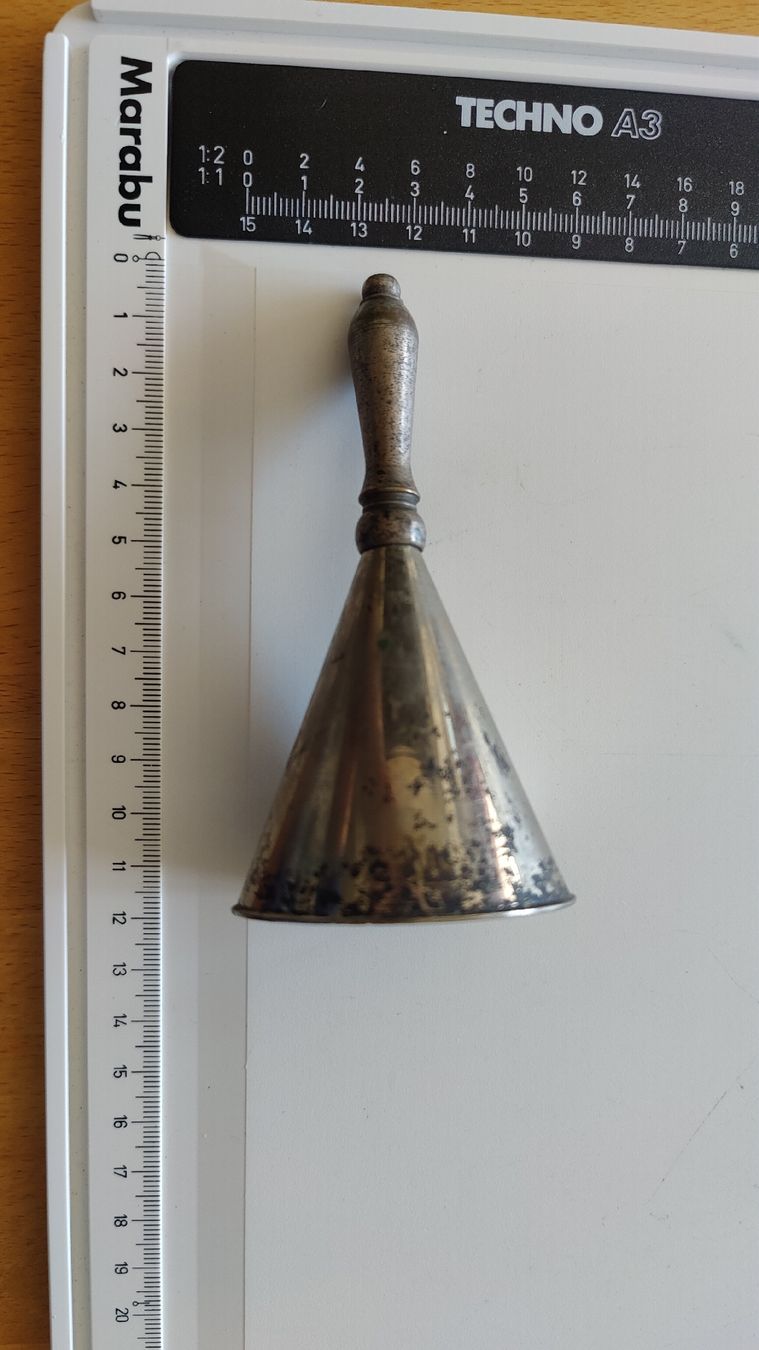 Campanacci mucche: Antike Tischglocke versilbert (L10) – Usato da Aarau venduto da bro_9zsg 4
