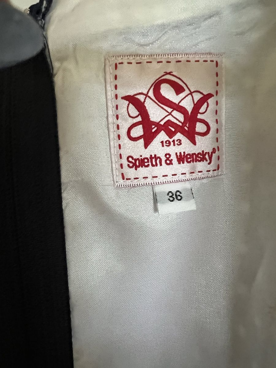 Kleider: Dirndl von Spieth & Wensky mit Bluse – Gebraucht aus Frenkendorf von KailuaFlower 2