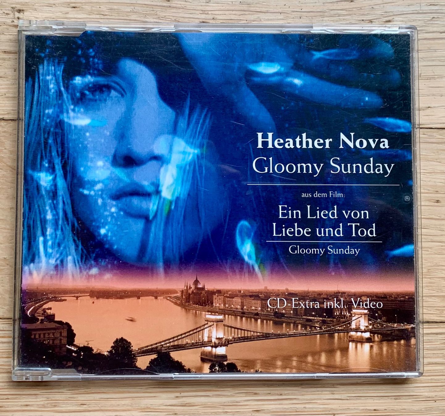 CDs: Heather Nova Gloomy Sunday Maxi – Gebraucht aus Zürich von Fieber