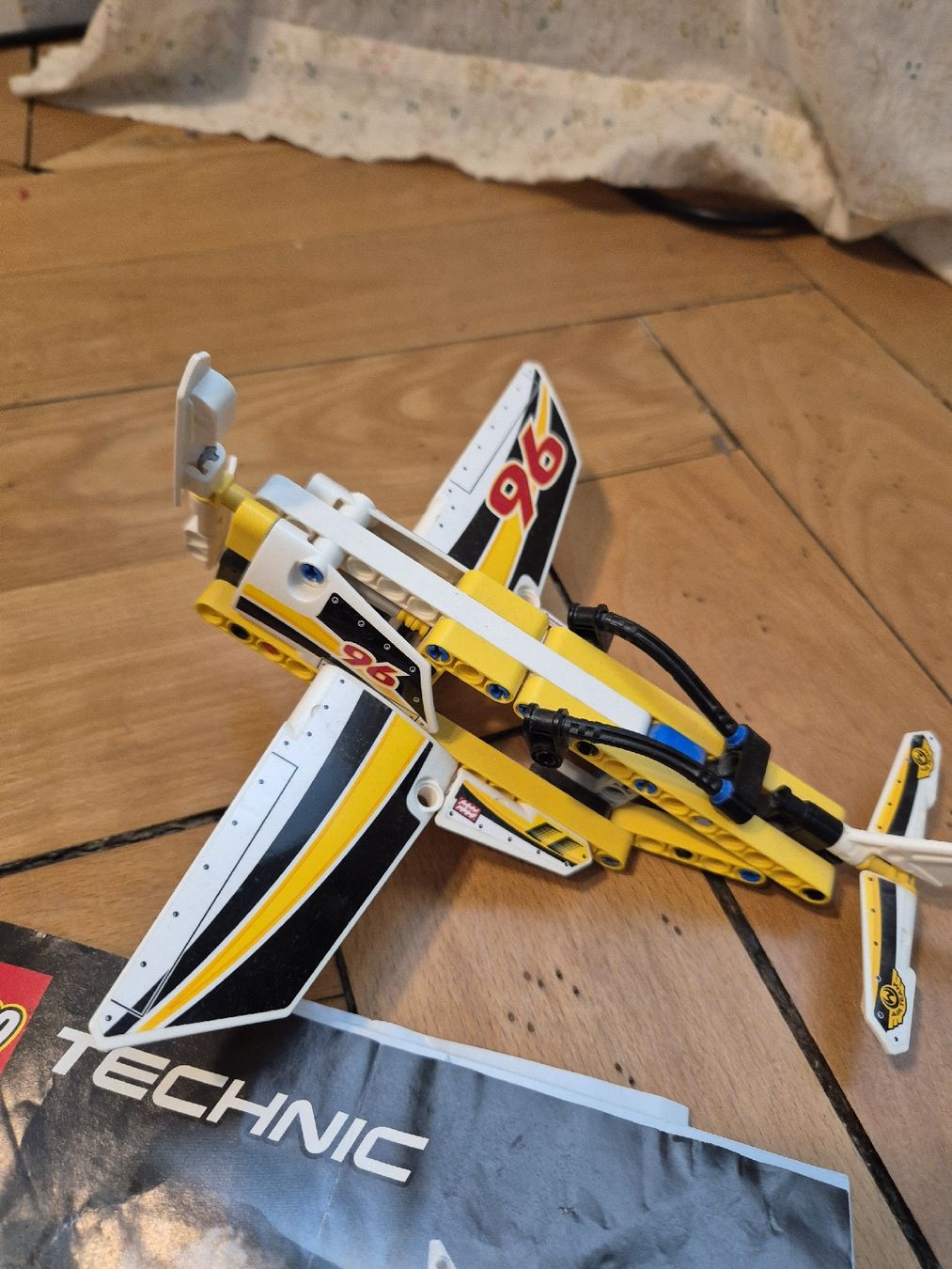Lego Giocattoli: Lego Technic, Flugzeug, gebraucht, 42044 – Usato da Zürich venduto da Enila1977 4