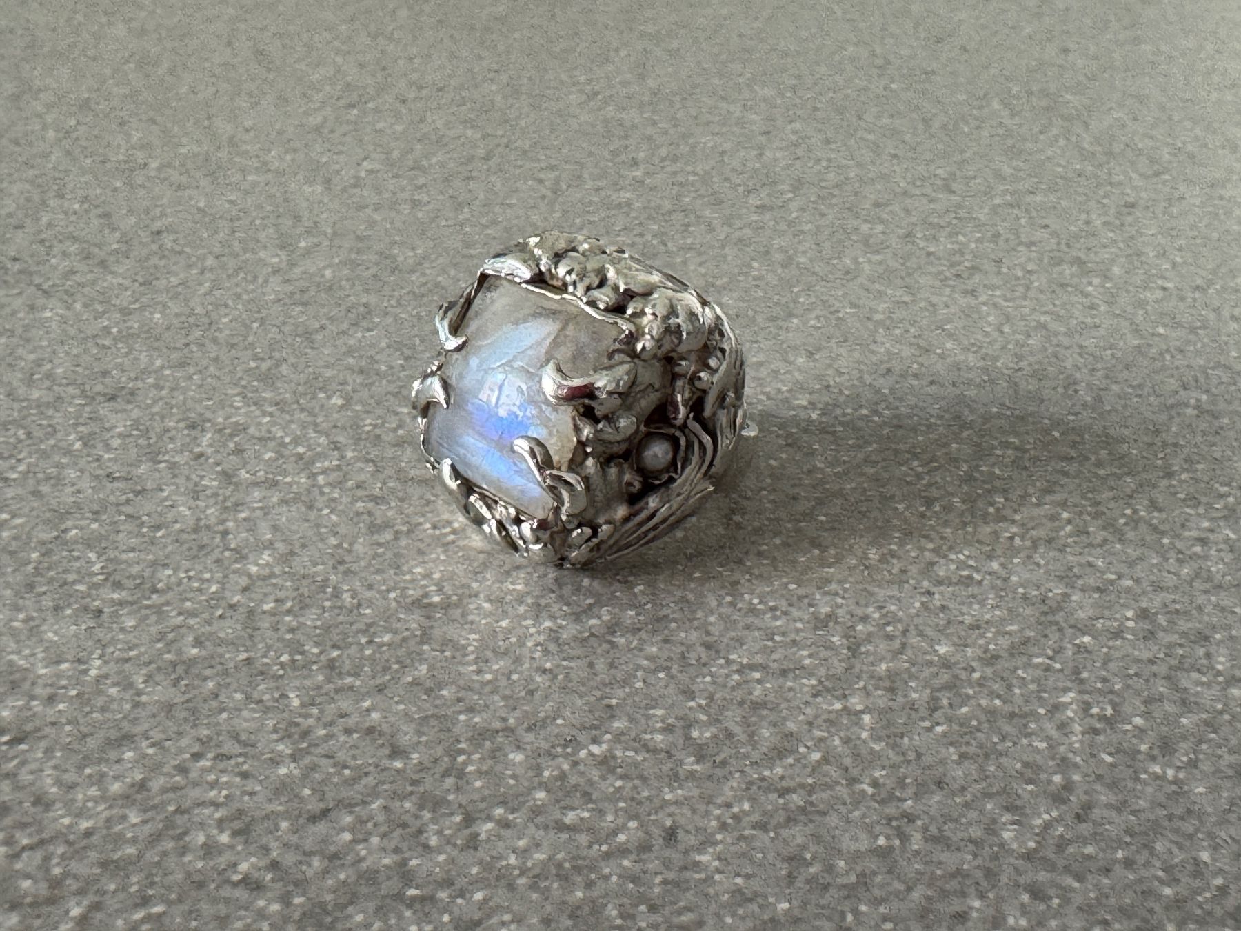 Anelli: Silber Ring mit Regenbogen Mondstein – Usato da Illnau venduto da PS62 5