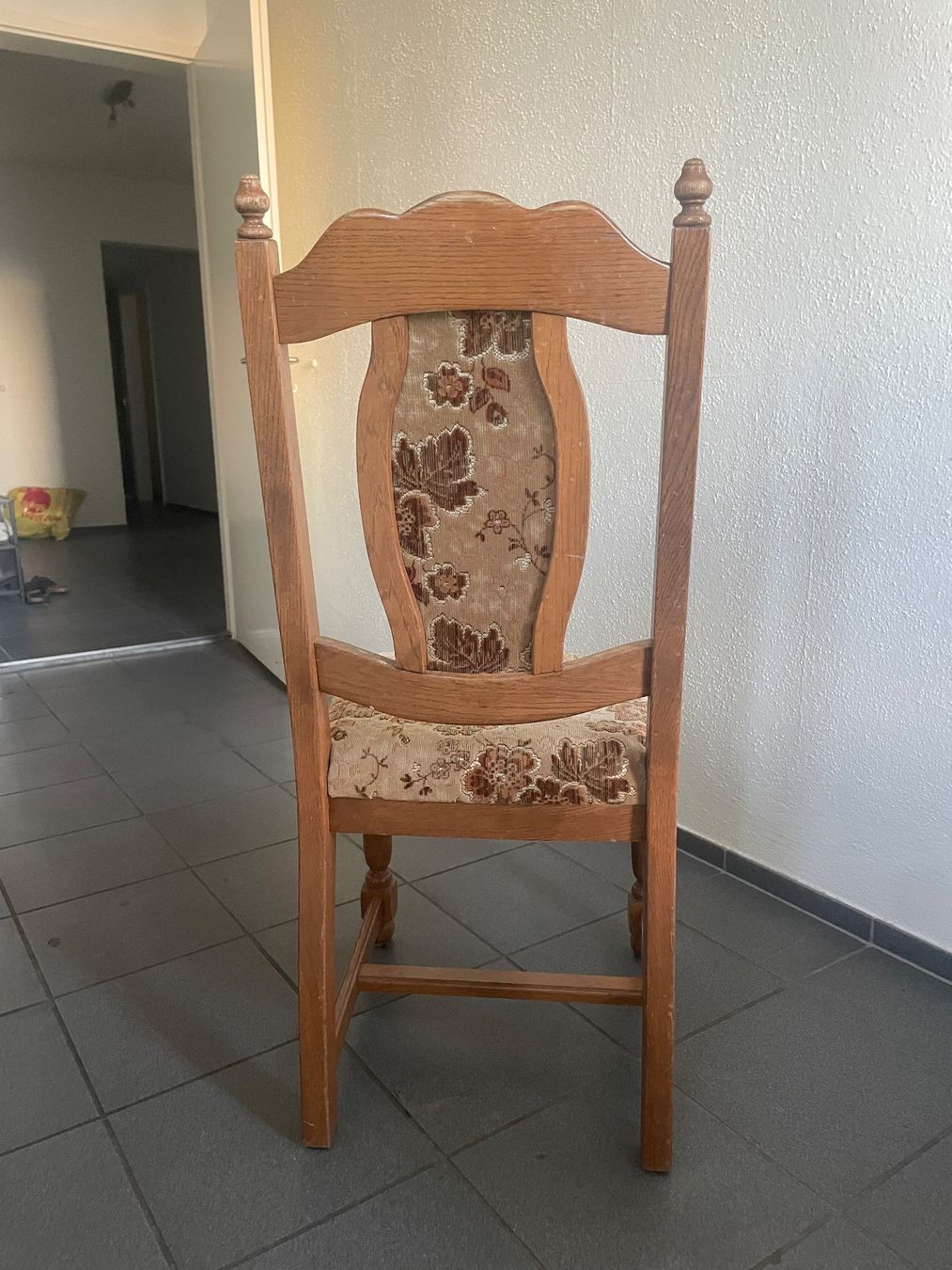 Stühle: Stühle (4 Stück) – Gebraucht aus Birsfelden von Dudelndes 1