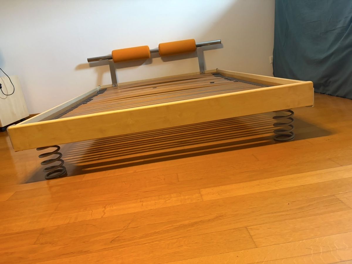 Betten: Bett mit Lattenrost  – Gebraucht aus Windisch von lucky71798 1
