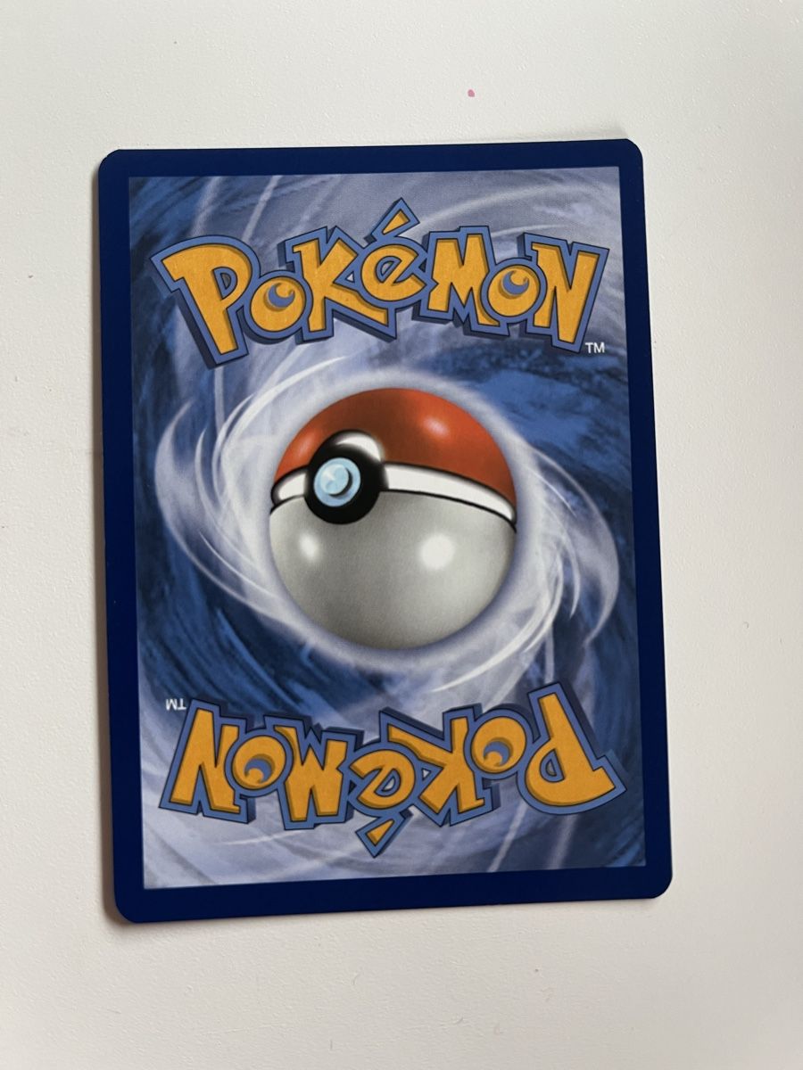 Pokémon Carte collezionabili: Salamence V black Pokemon EN – Nuovo (secondo la descrizione) da Reichenbach i. K. venduto da del_c7lw 1