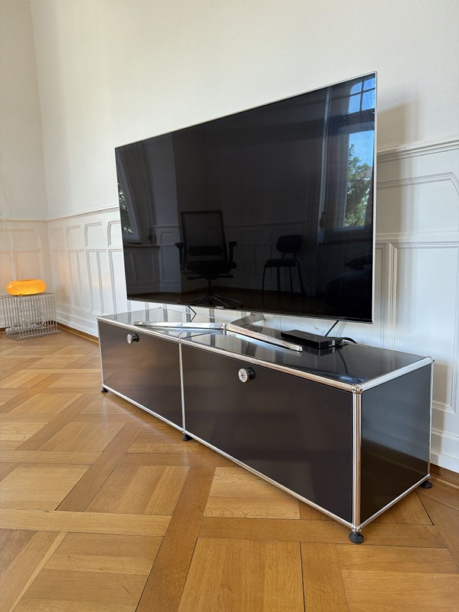 USM Meubles TV: USM Haller Lowboard #M33 – D'occasion à Zürich par fabian621 2