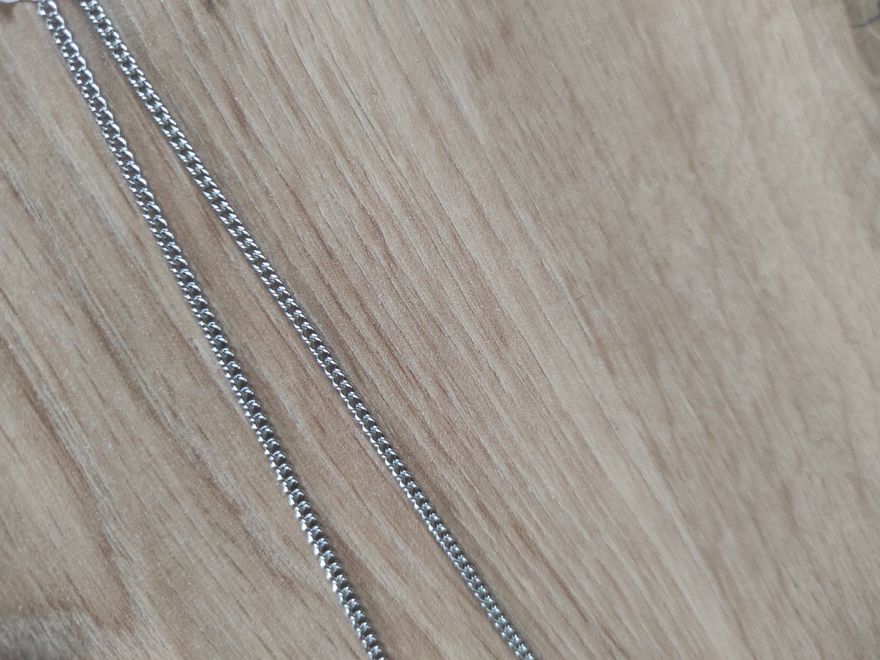 Catenine: Feine Kette aus Edelstahl, 56cm lang – Nuovo e nell'imballaggio originale da Lotzwil venduto da dr.feelgood 1