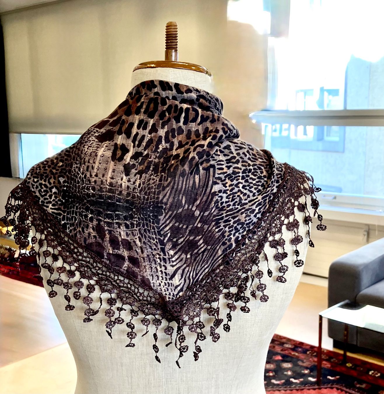 Foulards, Tücher & Schals: Schal mit Spitzen – Neu (gemäss Beschreibung) aus Schaffhausen von NinaRicardo 2