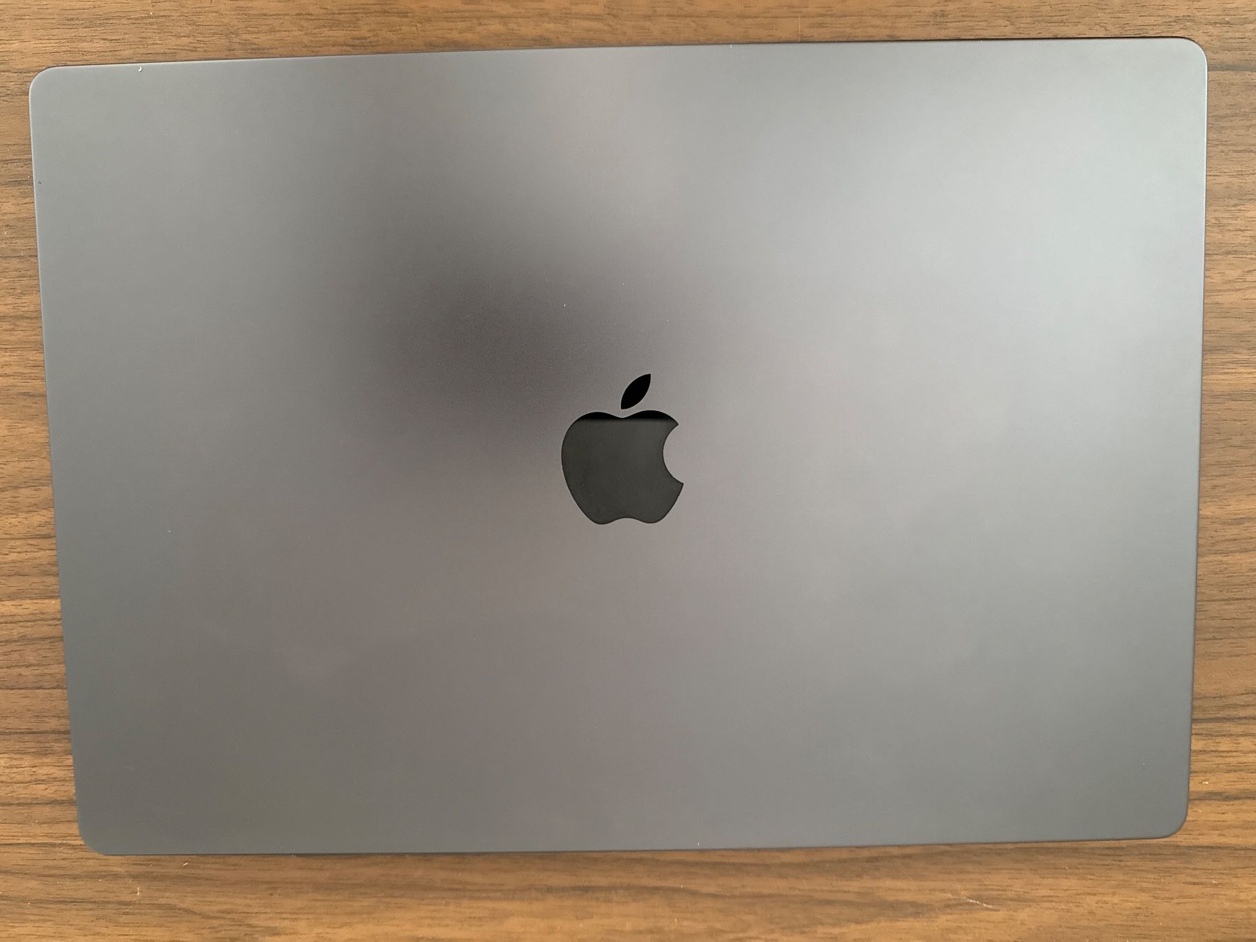 Apple Notebook: Verhandelbar… Macbook Pro 16 M4 Max – Usato da Jona venduto da NICEAIRO17