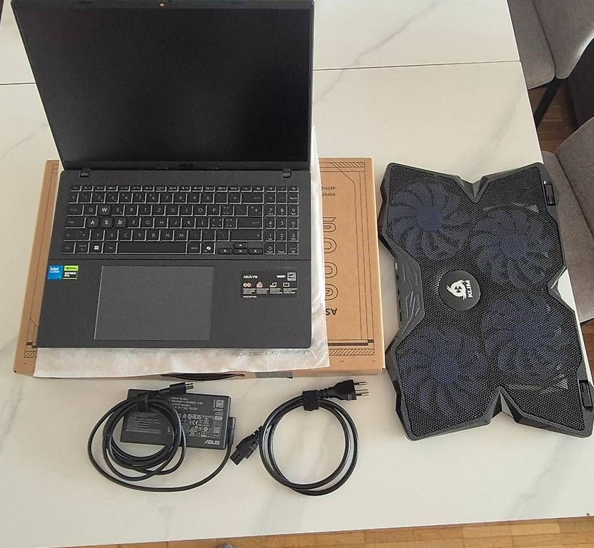 Asus Portables: High-End ASUS V16 Gaming-Notebook RTX 5070 Intel Core 7 CPU – D'occasion à Zürich par exilef 2