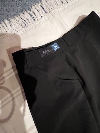Brax Hose schwarz Damen Grösse 36 regular