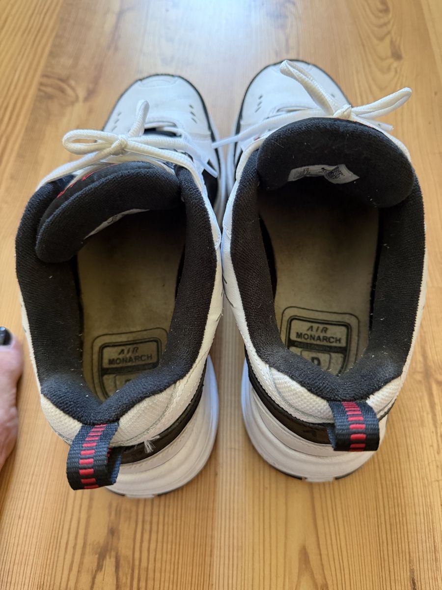 Nike Chaussures hommes: Nike Air Monarch Sneaker – D'occasion à Lohn-Ammannsegg par -dovahkiin- 3