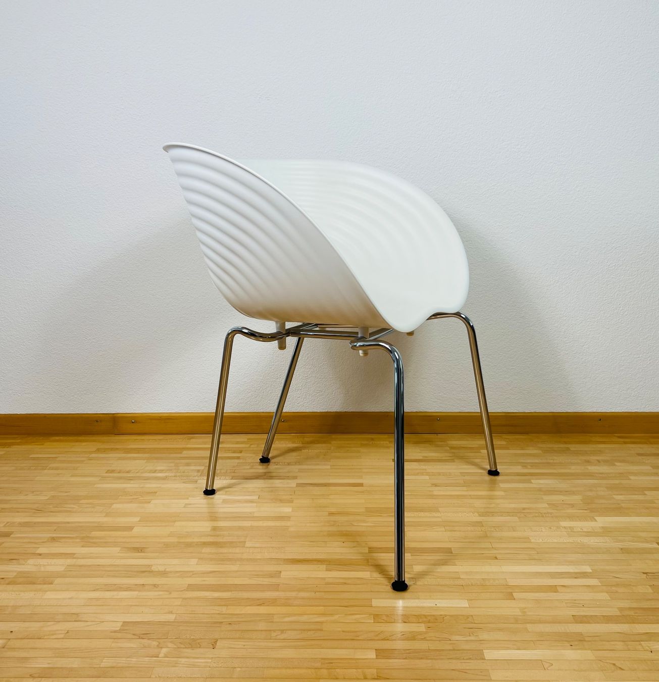 Vitra Sedie: 2 Vitra Tom Vac Stühle von Ron Arad – Usato da Egg b. Zürich venduto da B02_Designklassiker 4