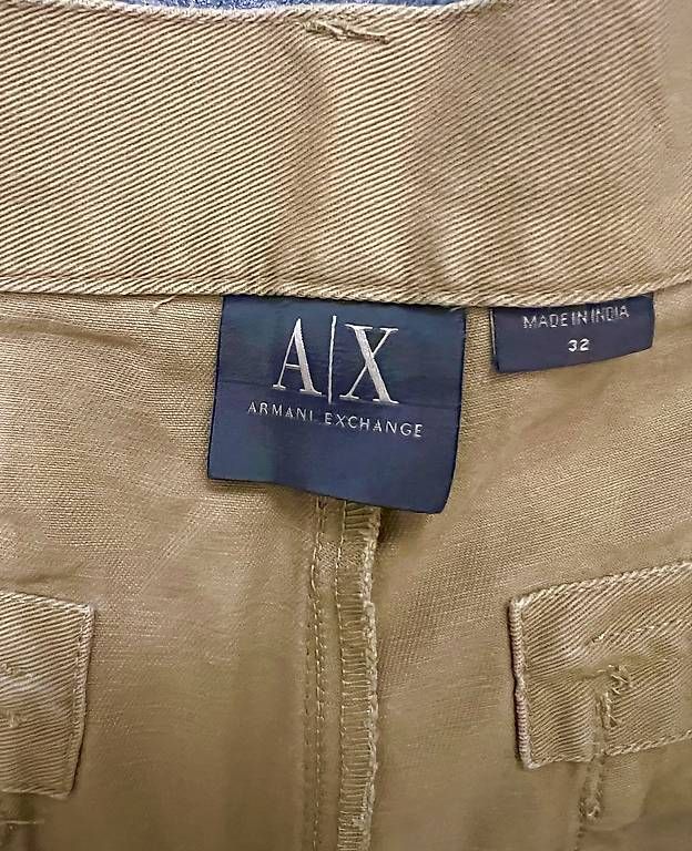 Armani Pantaloni: Armani Exchange Cargo Shorts Gr32 – Usato da Kilchberg ZH venduto da SyFo286 2
