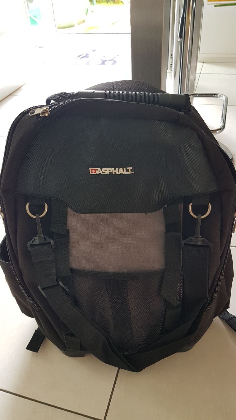 Zaini: Motorrad Rucksack Asphalt – Usato da Biberist venduto da Bonduelle 2