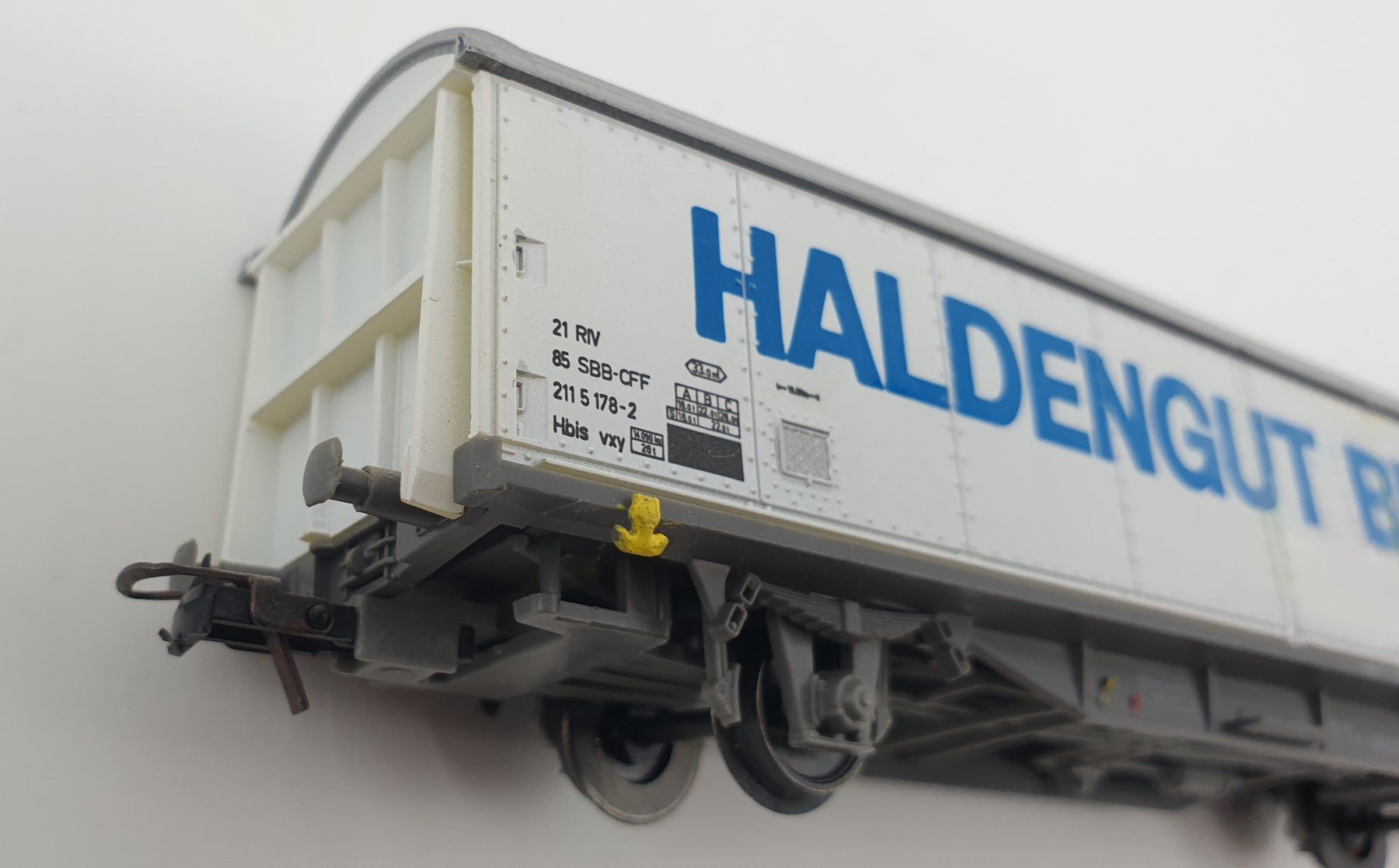 Roco Modelleisenbahnen: Wagon Haldengut Bier SBB CFF Roco Made in Austria – Gebraucht aus Emmen von magelan 1