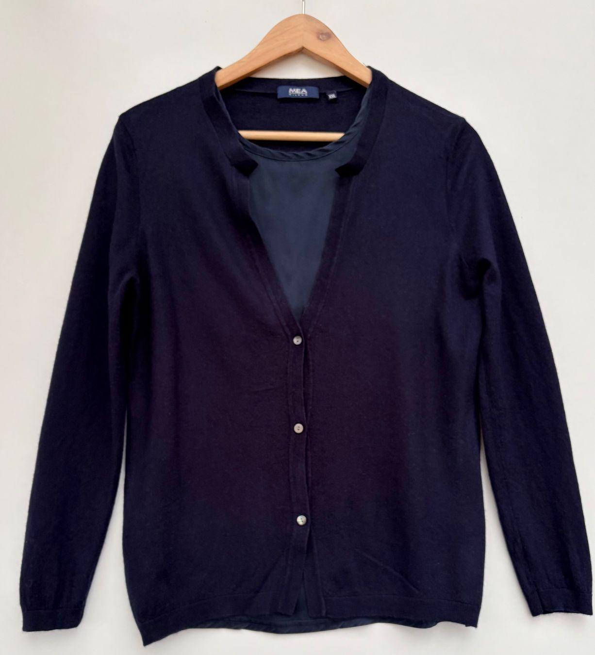 Giacche: MEA Milano Wolle / Seide Strickjacke Gr.M – Usato da Unterägeri venduto da Jutka_04