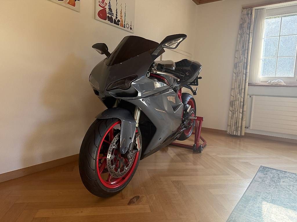 Ducati Route: Ducati  848 evo – D'occasion à Dürrenäsch par Maecu42 1
