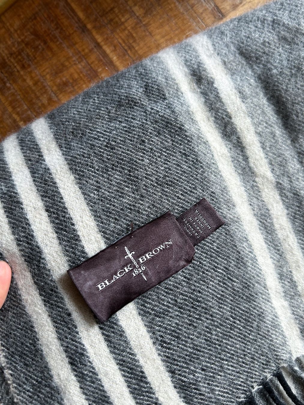 Foulard & Sciarpe: Black Brown 100% Cashmere Schal – Usato da Illnau venduto da Monkky 3