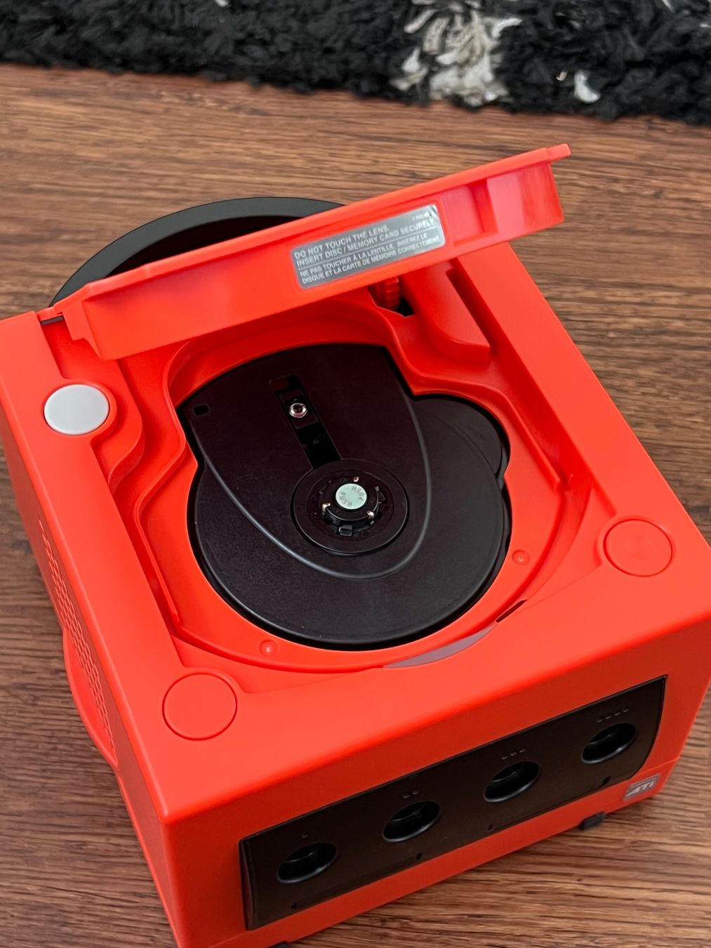 Nintendo Console: Nintendo Gamecube Custom Warm Red mit HDMI Adapter – Usato da Uttigen venduto da sonorsonic 5